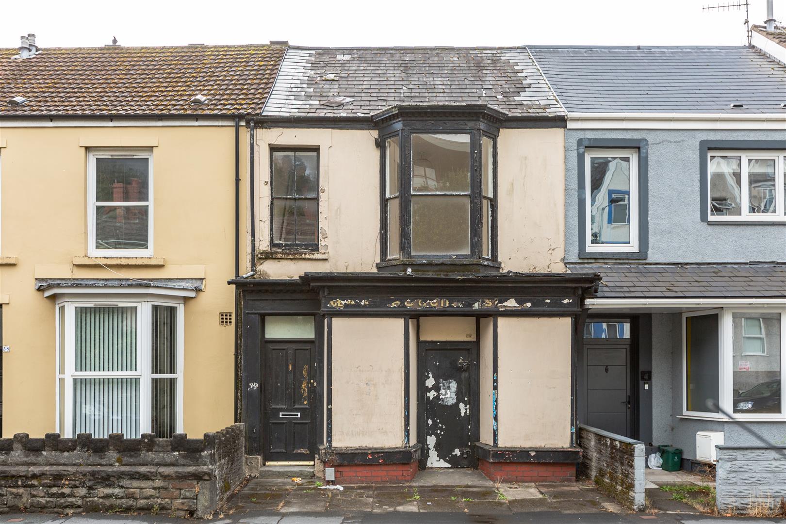 King Edward's Road, Swansea, SA1 4LL